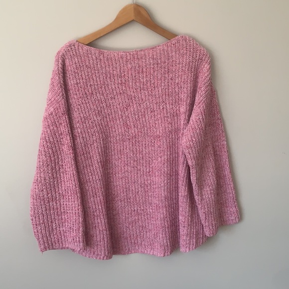 Pink GAP winter sweater for women size medium. Adorable! - Picture 3 of 5